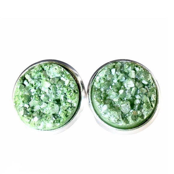 thejeweladdict Jewelry - 3 for 15🎀light green frost faux druzy studs